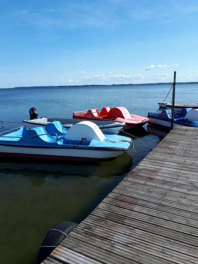 Pokoje Goscinne Jutrzenka Swarzewo Exterior foto